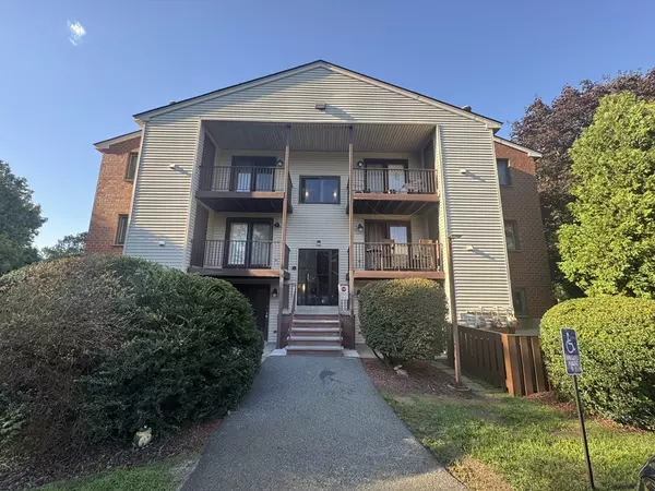 189 Littleton Rd #32, Chelmsford, MA 01824