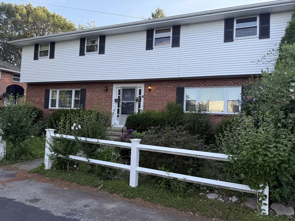 Needham, MA 02492,99 Gould Street #99