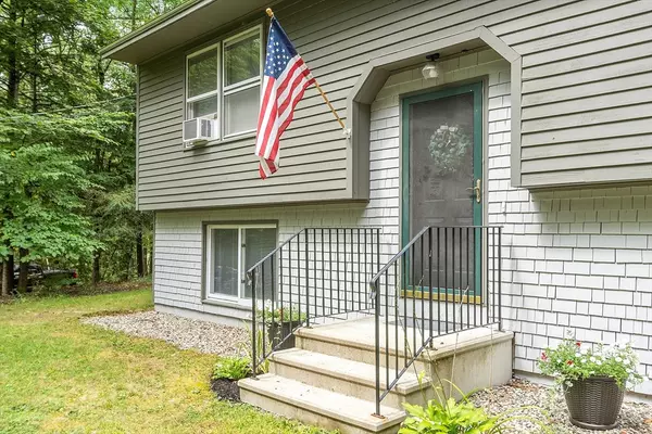 Winchendon, MA 01475,40 Mill Glen Rd