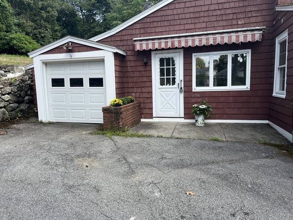 519 Essex St, Saugus, MA 01906