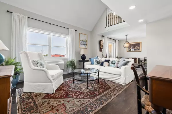 Beverly, MA 01915,117 Water St #28
