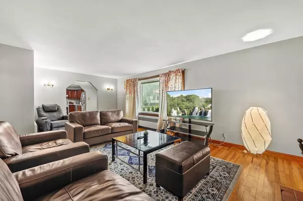 Gardner, MA 01440,27 Winslow Street