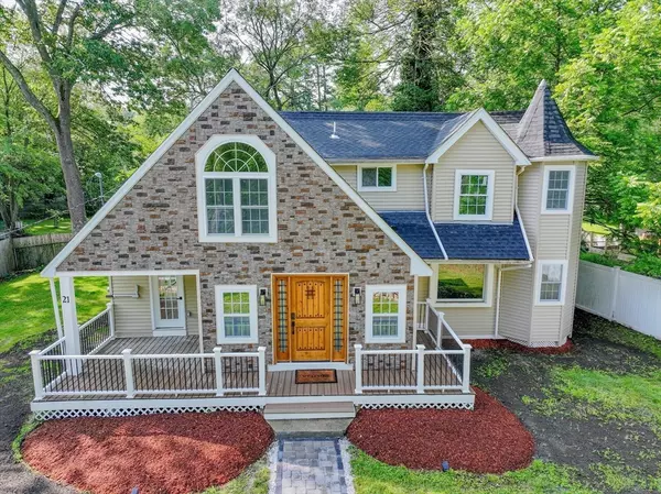 Pembroke, MA 02359,21 Beechwood Ave