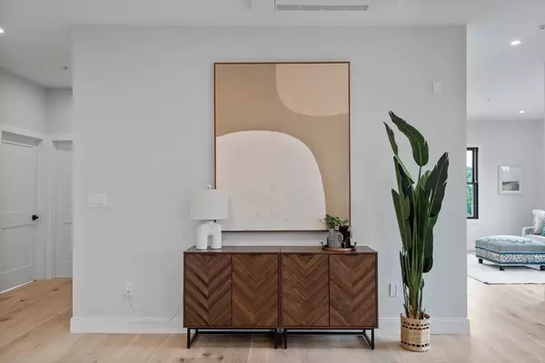 Cambridge, MA 02141,1 Marion Street #5