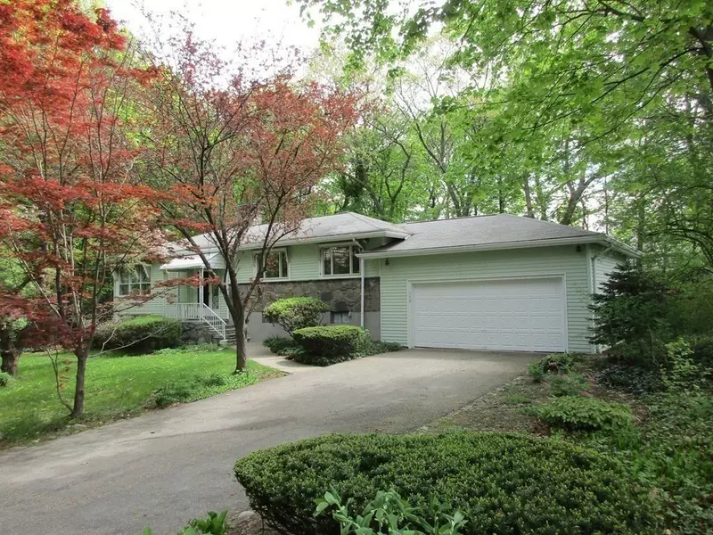 178 Beethoven Ave. #-, Newton, MA 02468