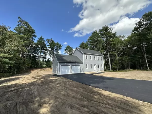 Middleboro, MA 02346,112 Rocky Meadow