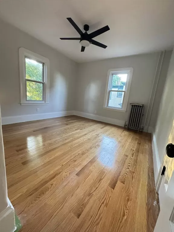 Somerville, MA 02145,18-20 Austin St #1