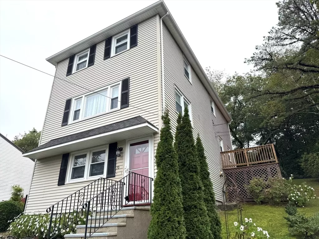 Marblehead, MA 01945,70 Maverick St.