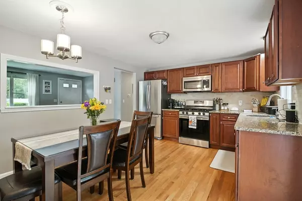 Springfield, MA 01108,28 Entrybrook Dr