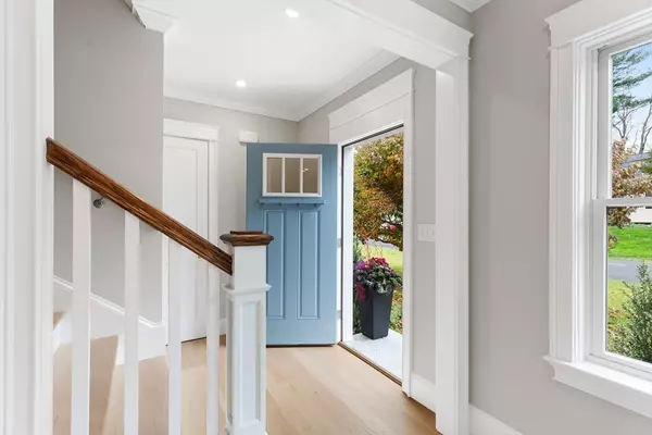 Lexington, MA 02421,6 Revolutionary Road