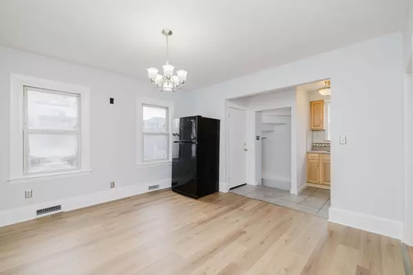 New Bedford, MA 02740,46 Larch St
