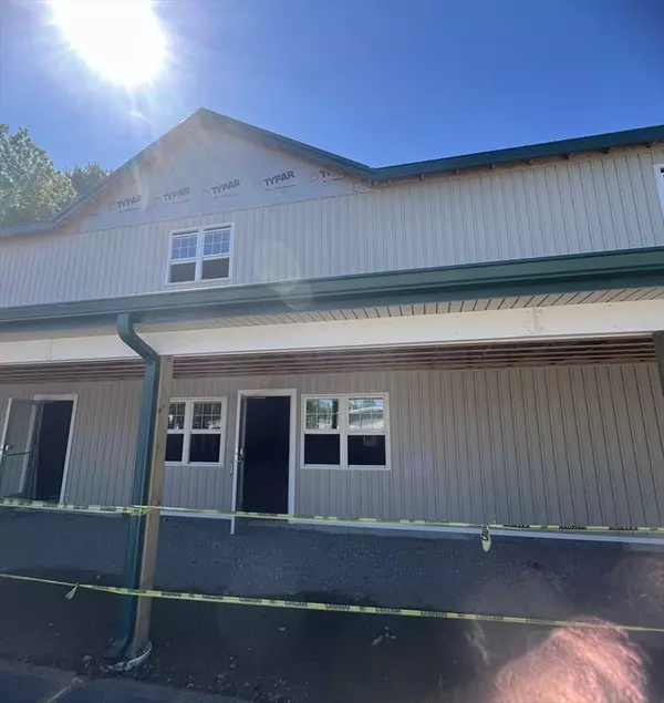 Taunton, MA 02718,255 Cape Rd