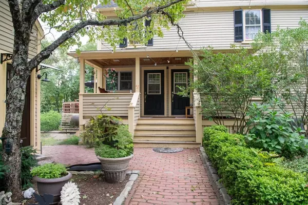 Freetown, MA 02702,10 Mill St