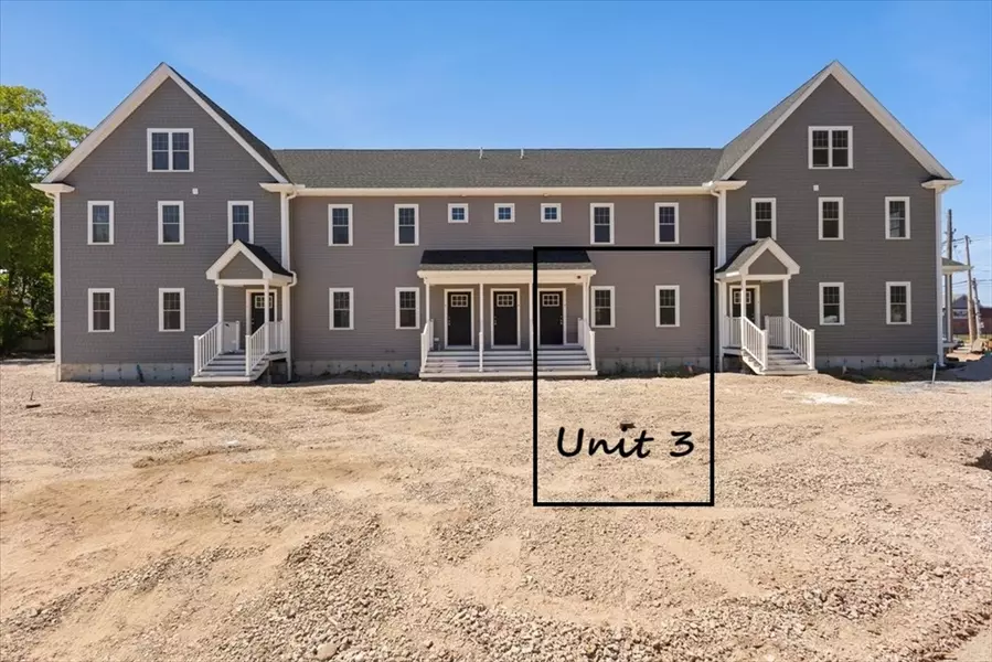 46 Harrison St #3, Taunton, MA 02780