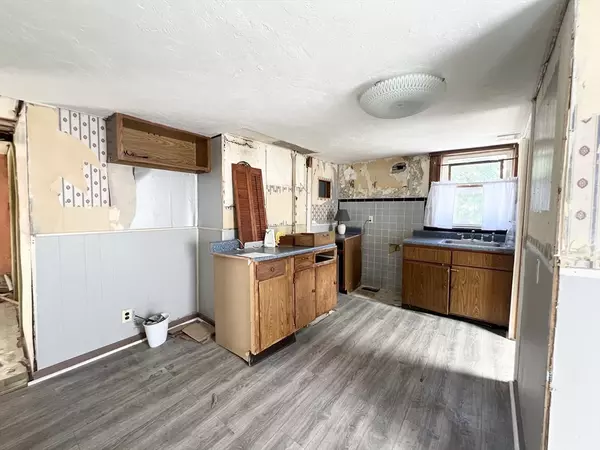 Fitchburg, MA 01420,36 2nd St
