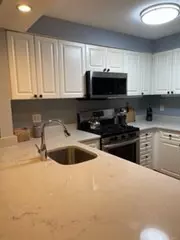 Braintree, MA 02184,501 Commerce Dr #2110