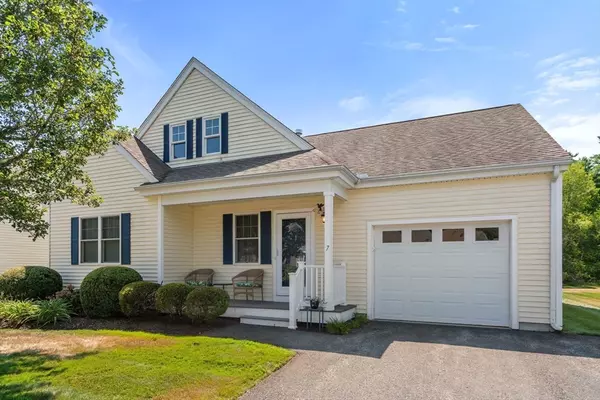 Rochester, MA 02770,7 Bisbee Dr #7