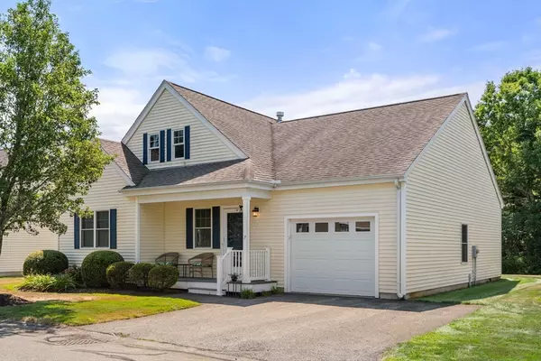 Rochester, MA 02770,7 Bisbee Dr #7