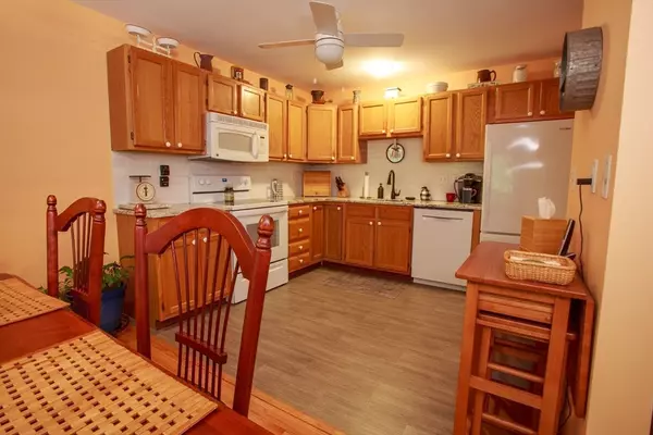 Ludlow, MA 01056,665 Center St #311