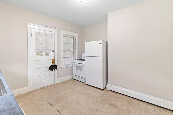 Boston, MA 02130,160 Williams Street #1