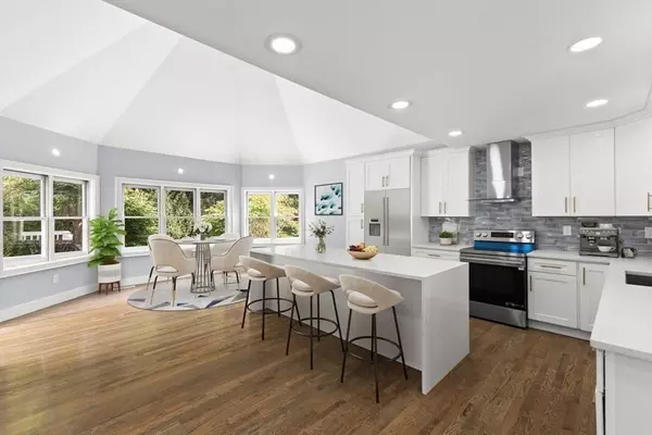 24 Country Club Dr #24, Plymouth, MA 02360