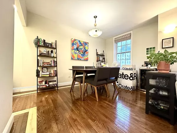 Boston, MA 02114,13 Bowdoin Street #3AB