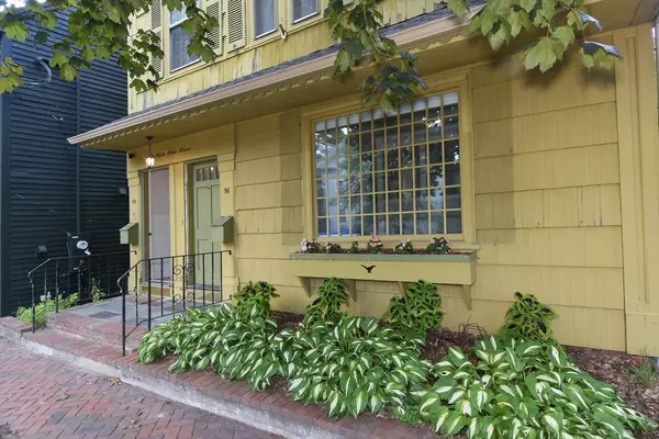 Ipswich, MA 01938,54-56 North Main St