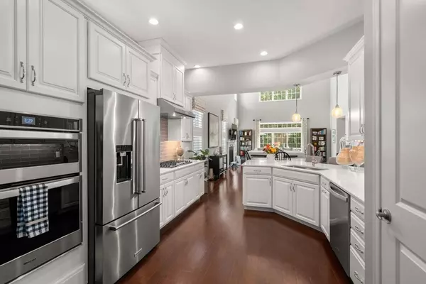 Millis, MA 02054,20 Jameson Dr #20