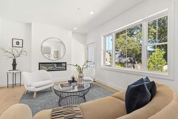 Melrose, MA 02176,12-14 Sylvan #3