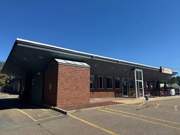 Concord, MA 01742,208 Fitchburg Turnpike