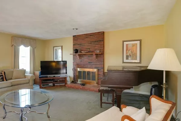 Westborough, MA 01581,7 Andrews Street
