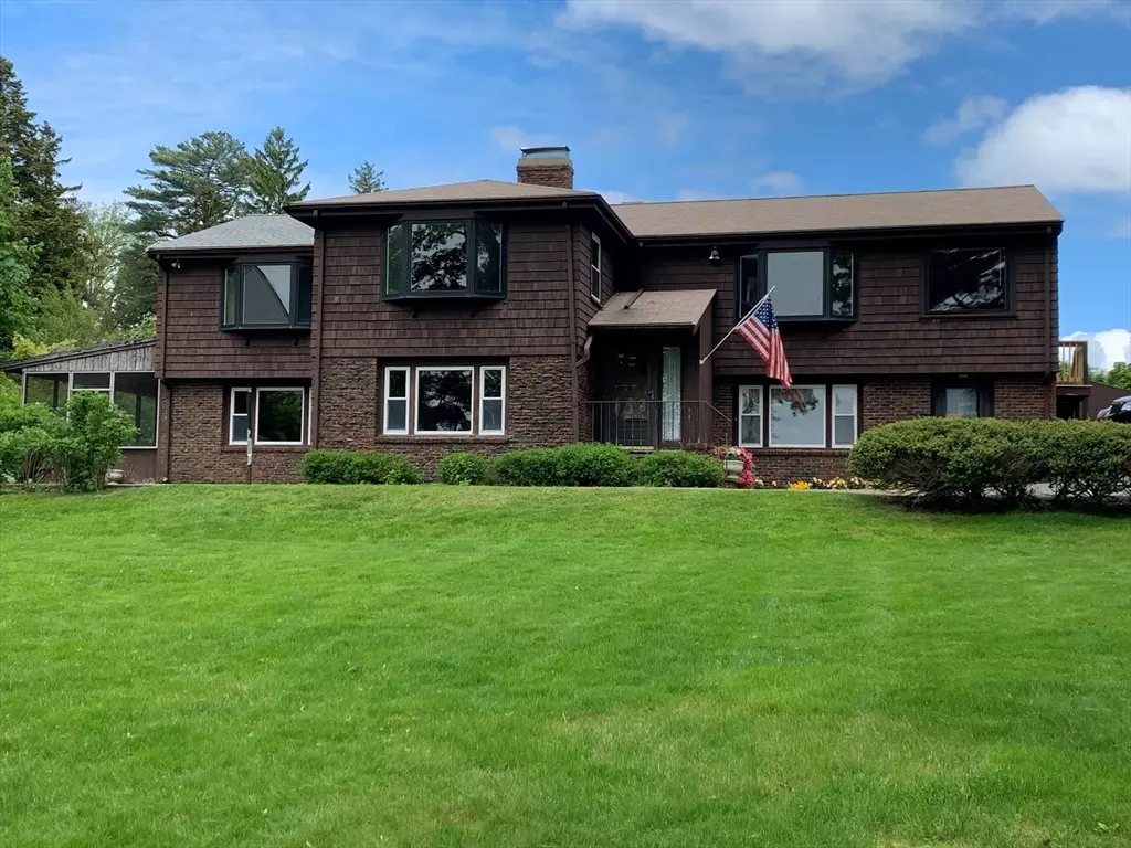 Beverly, MA 01915,39 & 41 Woodbury St