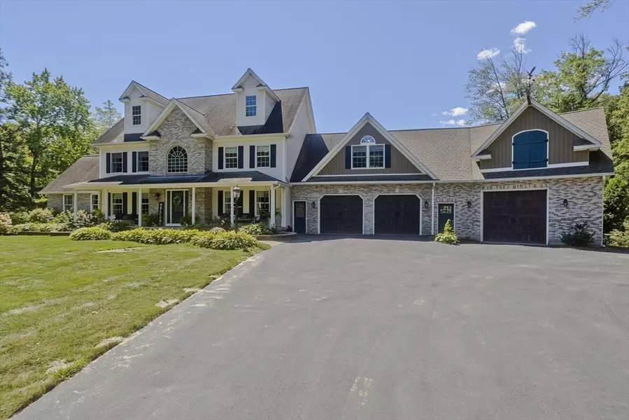 197 Loomis Rg, Westfield, MA 01085