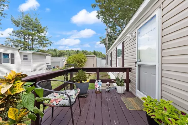 Taunton, MA 02780,279 Lothrop St