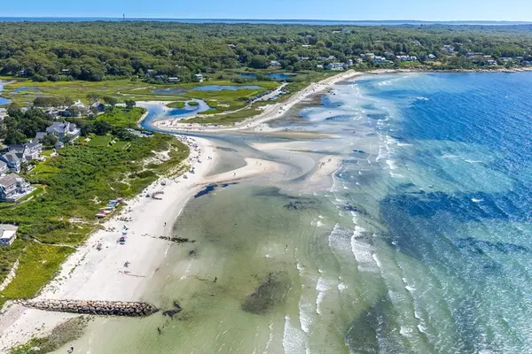 Falmouth, MA 02540,11 Barnabas Rd