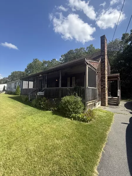 1164 Victoria St, New Bedford, MA 02745