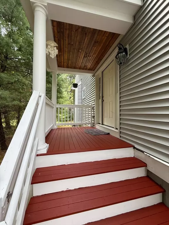 Stow, MA 01775,28 Mcintosh Dr #22