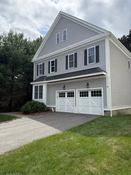 28 Mcintosh Dr #22, Stow, MA 01775