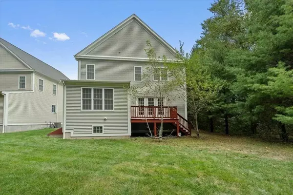 Stow, MA 01775,28 Mcintosh Dr #22