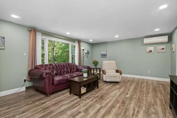 Rockland, MA 02370,47 Forest St #47