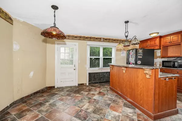 Haverhill, MA 01830,15 Talmuth Ave