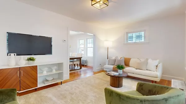 Boston, MA 02132,331-333 Vermont St
