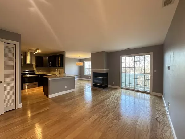 Reading, MA 01867,708 Gazebo Cir #708
