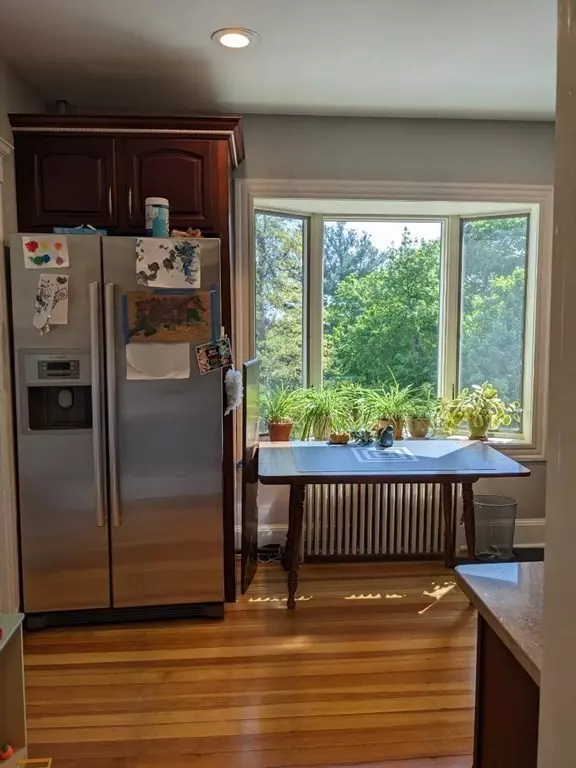 Newton, MA 02467,51 Algonquin #1