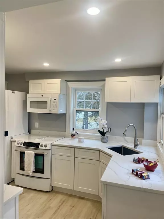 Arlington, MA 02476,25 Clark #1