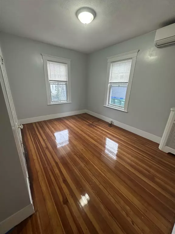 Medford, MA 02155,23 Valley Street #1