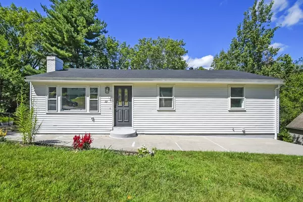 Hudson, MA 01749,22 Michigan Dr