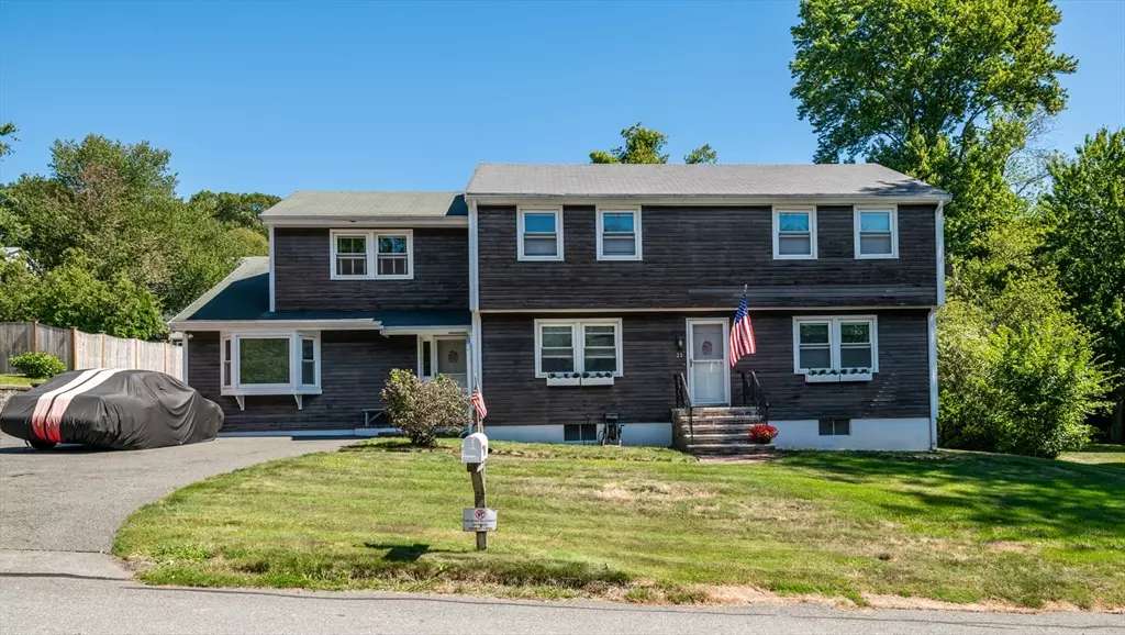 23 Heard Drive, Ipswich, MA 01938