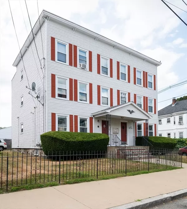 Medford, MA 02155,32 Almont St #32-1