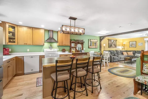 Mashpee, MA 02649,69 Shellback Way #69